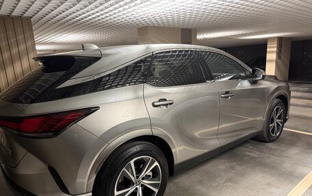 Lexus RX IV рестайлинг, 2025 год, 7 050 000 рублей, 3 фотография