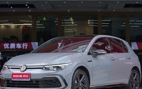 Volkswagen Golf VIII, 2022 год, 1 499 021 рублей, 1 фотография