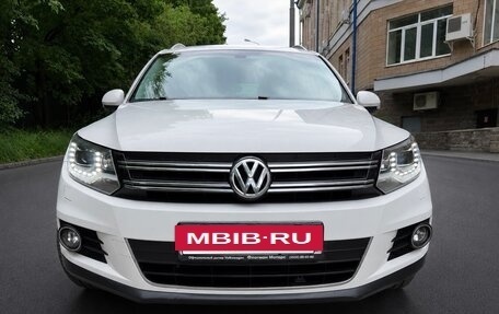 Volkswagen Tiguan I, 2011 год, 1 530 000 рублей, 3 фотография