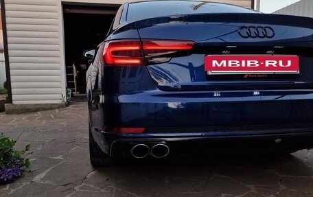 Audi A4, 2016 год, 2 650 000 рублей, 6 фотография