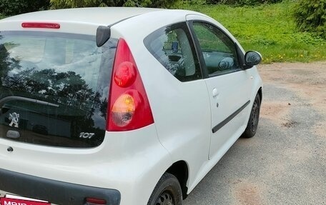 Peugeot 107 I рестайлинг, 2010 год, 350 000 рублей, 4 фотография