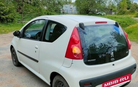 Peugeot 107 I рестайлинг, 2010 год, 350 000 рублей, 3 фотография