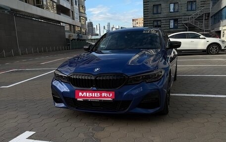 BMW 3 серия, 2019 год, 3 700 000 рублей, 14 фотография