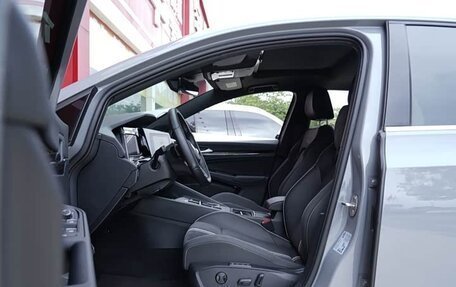 Volkswagen Golf VIII, 2022 год, 1 499 021 рублей, 3 фотография