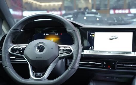 Volkswagen Golf VIII, 2022 год, 1 499 021 рублей, 5 фотография