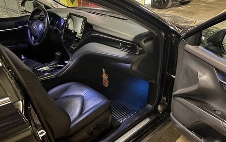 Toyota Camry, 2021 год, 4 050 000 рублей, 7 фотография