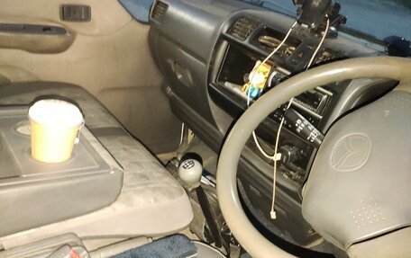 Mazda Bongo IV, 2000 год, 390 000 рублей, 8 фотография