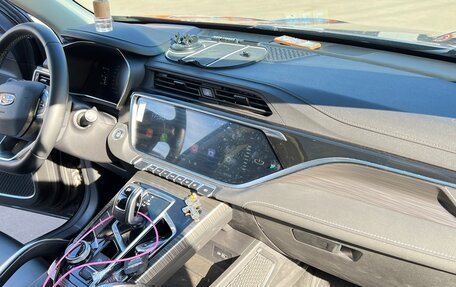 Geely Atlas, 2024 год, 2 300 000 рублей, 9 фотография