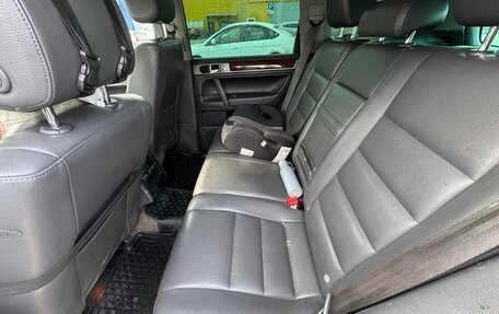Volkswagen Touareg III, 2003 год, 880 000 рублей, 12 фотография
