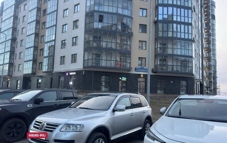 Volkswagen Touareg III, 2003 год, 880 000 рублей, 4 фотография