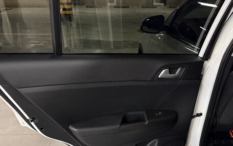 KIA Sportage IV рестайлинг, 2018 год, 2 300 000 рублей, 10 фотография