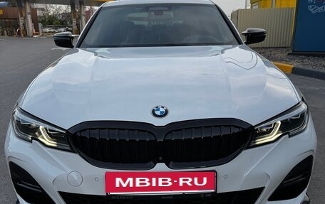 BMW 3 серия, 2019 год, 4 220 000 рублей, 2 фотография