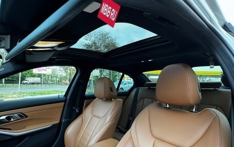 BMW 3 серия, 2019 год, 4 220 000 рублей, 17 фотография