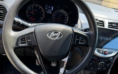 Hyundai Solaris II рестайлинг, 2016 год, 870 000 рублей, 12 фотография