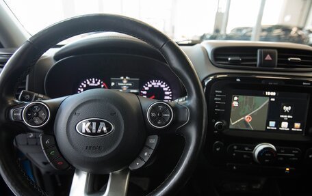 KIA Soul II рестайлинг, 2017 год, 1 695 000 рублей, 12 фотография