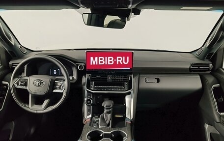 Toyota Land Cruiser, 2026 год, 17 790 000 рублей, 11 фотография