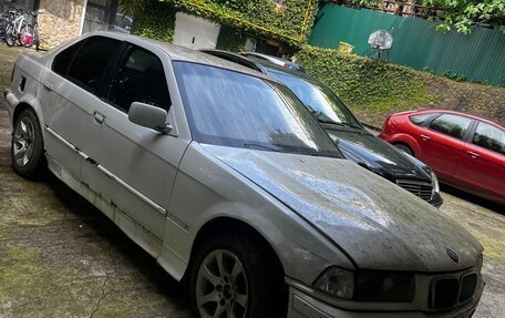 BMW 3 серия, 1997 год, 130 000 рублей, 2 фотография