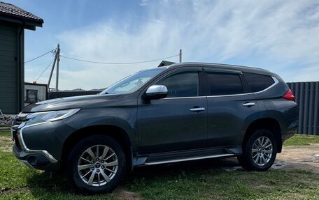 Mitsubishi Pajero Sport III рестайлинг, 2018 год, 2 550 000 рублей, 6 фотография