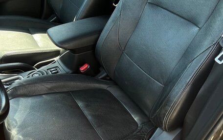 Mitsubishi Outlander III рестайлинг 3, 2015 год, 1 980 000 рублей, 15 фотография