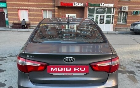 KIA Rio III рестайлинг, 2013 год, 900 000 рублей, 6 фотография