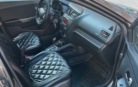 KIA Rio III рестайлинг, 2013 год, 900 000 рублей, 11 фотография