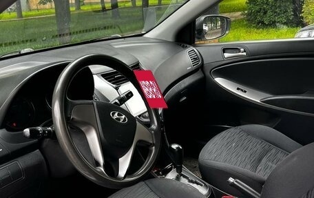 Hyundai Solaris II рестайлинг, 2015 год, 950 000 рублей, 5 фотография