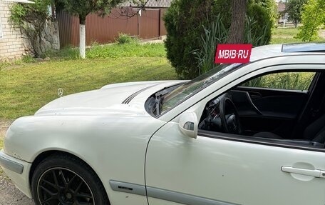 Mercedes-Benz E-Класс, 1999 год, 520 000 рублей, 7 фотография