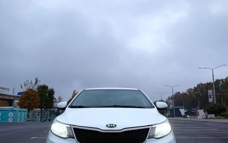 KIA Rio III рестайлинг, 2016 год, 870 000 рублей, 1 фотография