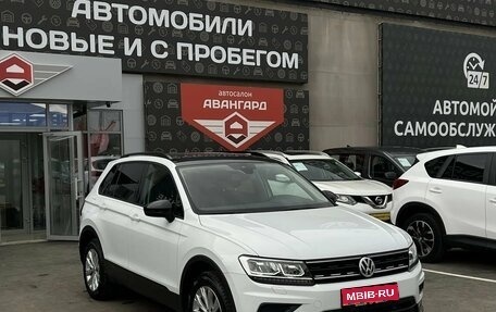 Volkswagen Tiguan II, 2019 год, 2 570 000 рублей, 1 фотография
