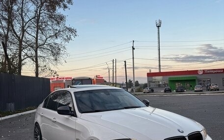 BMW 3 серия, 2011 год, 1 750 000 рублей, 16 фотография