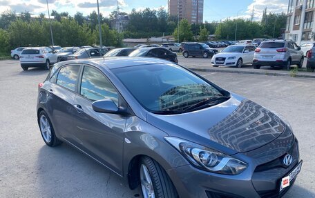 Hyundai i30 II рестайлинг, 2013 год, 730 000 рублей, 2 фотография
