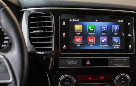 Mitsubishi Outlander III рестайлинг 3, 2019 год, 2 250 000 рублей, 19 фотография