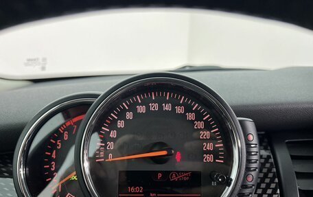 MINI Hatch, 2016 год, 1 900 000 рублей, 10 фотография