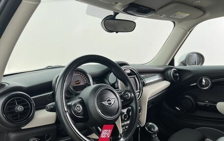MINI Hatch, 2016 год, 1 900 000 рублей, 9 фотография