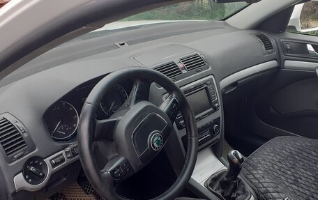 Skoda Octavia, 2012 год, 600 000 рублей, 2 фотография