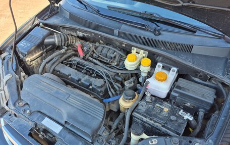 Chevrolet Rezzo, 2006 год, 299 000 рублей, 23 фотография