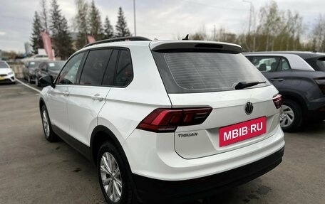 Volkswagen Tiguan II, 2019 год, 2 570 000 рублей, 5 фотография