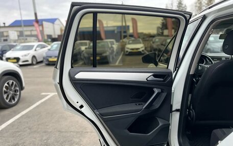 Volkswagen Tiguan II, 2019 год, 2 570 000 рублей, 21 фотография