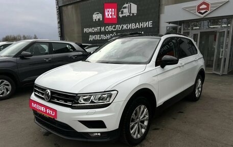 Volkswagen Tiguan II, 2019 год, 2 570 000 рублей, 3 фотография