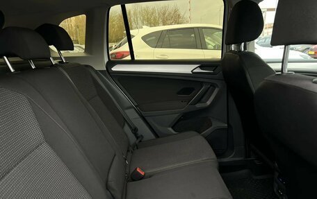 Volkswagen Tiguan II, 2019 год, 2 570 000 рублей, 26 фотография