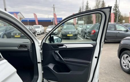 Volkswagen Tiguan II, 2019 год, 2 570 000 рублей, 28 фотография