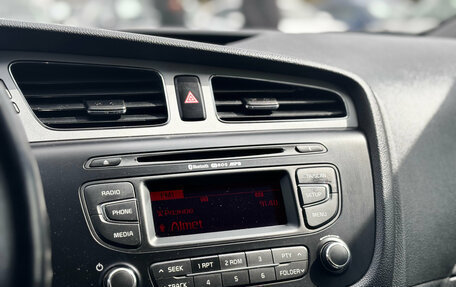 KIA cee'd III, 2014 год, 980 000 рублей, 16 фотография