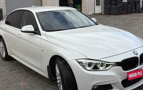 BMW 3 серия, 2016 год, 2 075 000 рублей, 1 фотография