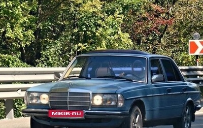 Mercedes-Benz W123, 1976 год, 140 000 рублей, 1 фотография