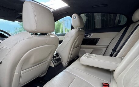 Jaguar XF I рестайлинг, 2013 год, 1 800 000 рублей, 20 фотография