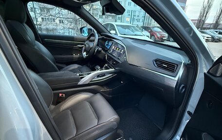 Geely Tugella FY11, 2023 год, 2 900 000 рублей, 8 фотография