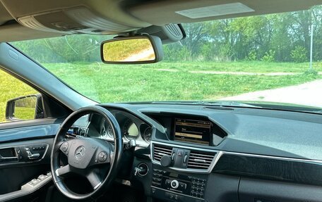 Mercedes-Benz E-Класс, 2010 год, 1 680 000 рублей, 14 фотография