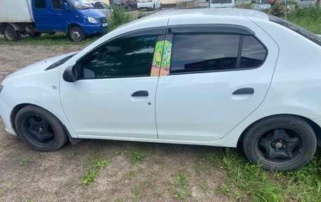 Renault Logan II, 2017 год, 600 000 рублей, 14 фотография