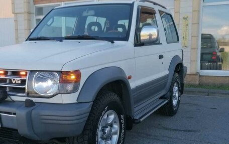 Mitsubishi Pajero III рестайлинг, 1998 год, 1 400 000 рублей, 9 фотография