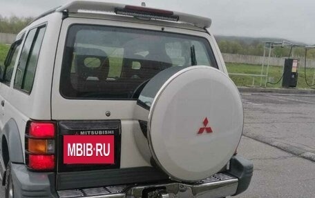 Mitsubishi Pajero III рестайлинг, 1998 год, 1 400 000 рублей, 19 фотография
